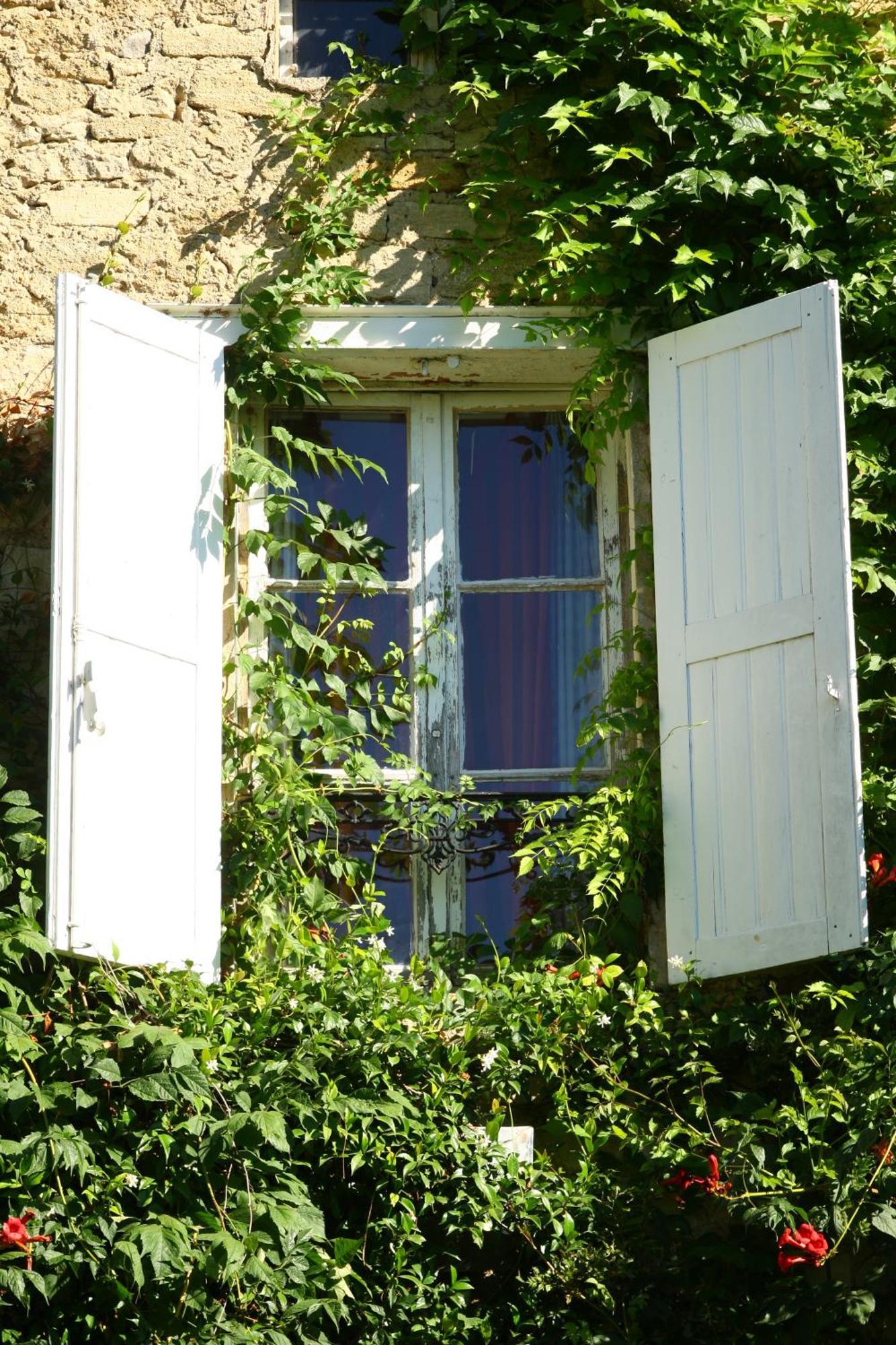 La Nesquière Chambres d'Hôtes Pernes-les-Fontaines Exterior foto